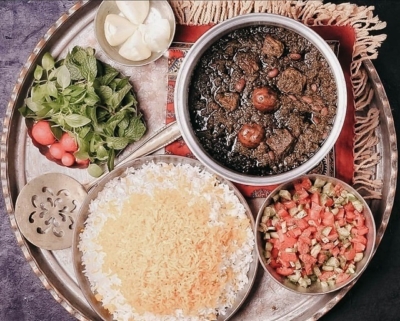 خورشت قورمه سبزی